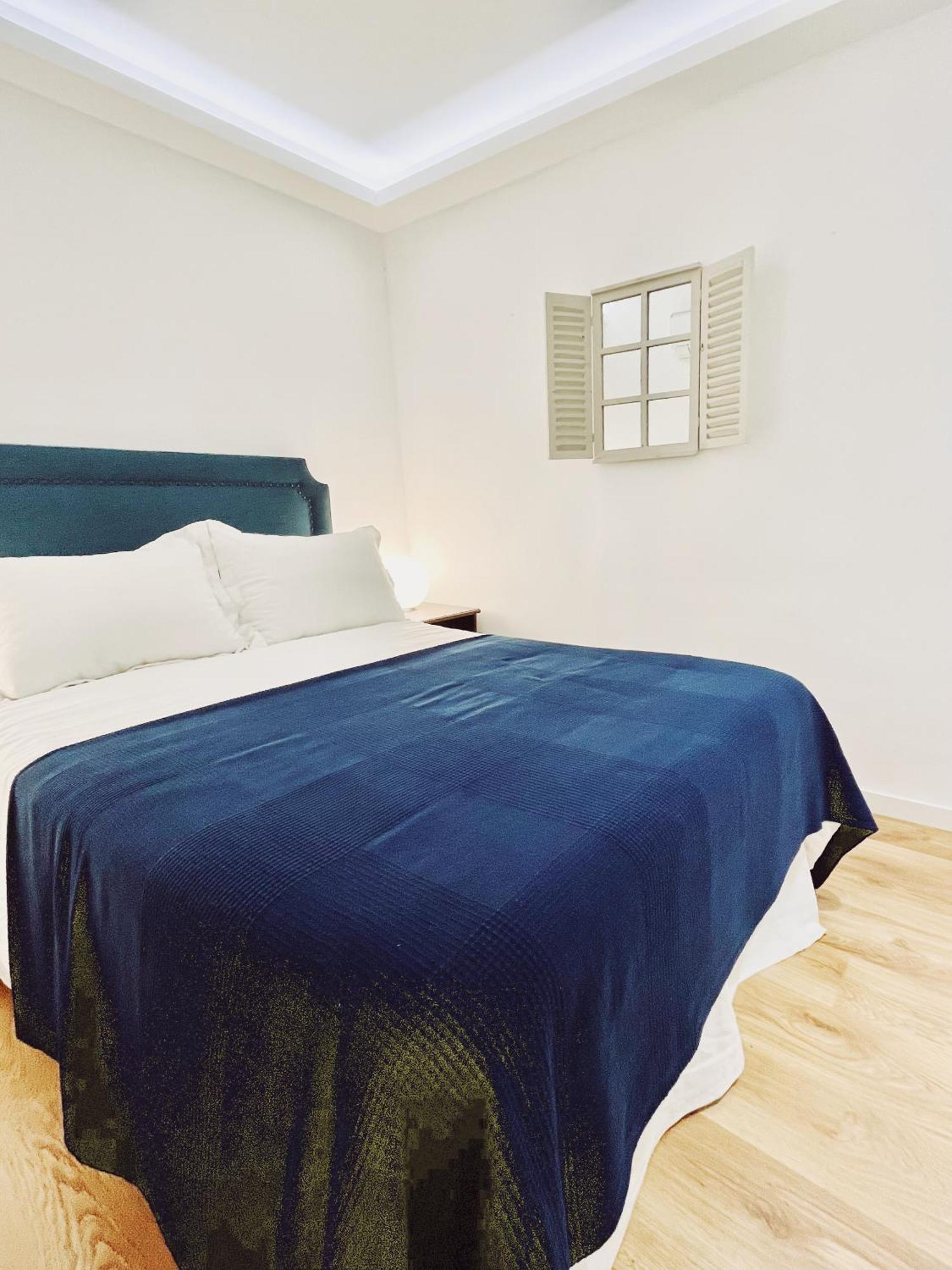 מדריד Dplace To Be - Exclusive Apartments In Historic Center חדר תמונה
