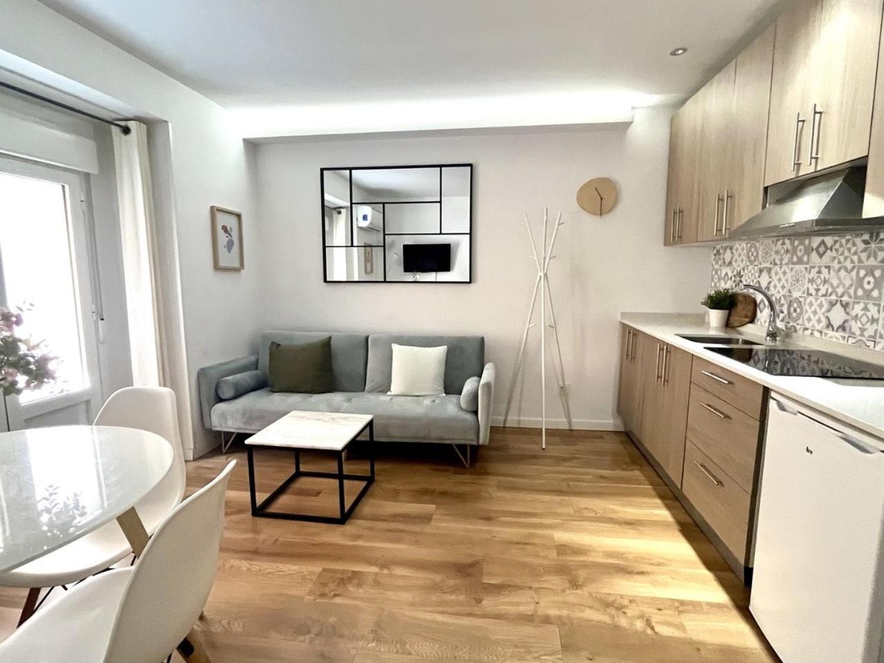 מדריד Dplace To Be - Exclusive Apartments In Historic Center חדר תמונה