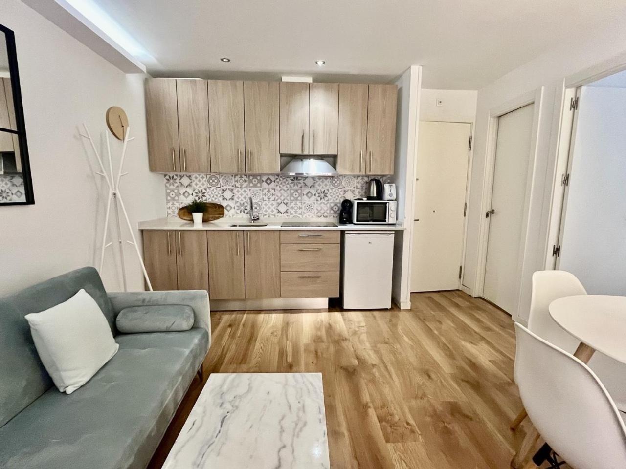 מדריד Dplace To Be - Exclusive Apartments In Historic Center חדר תמונה