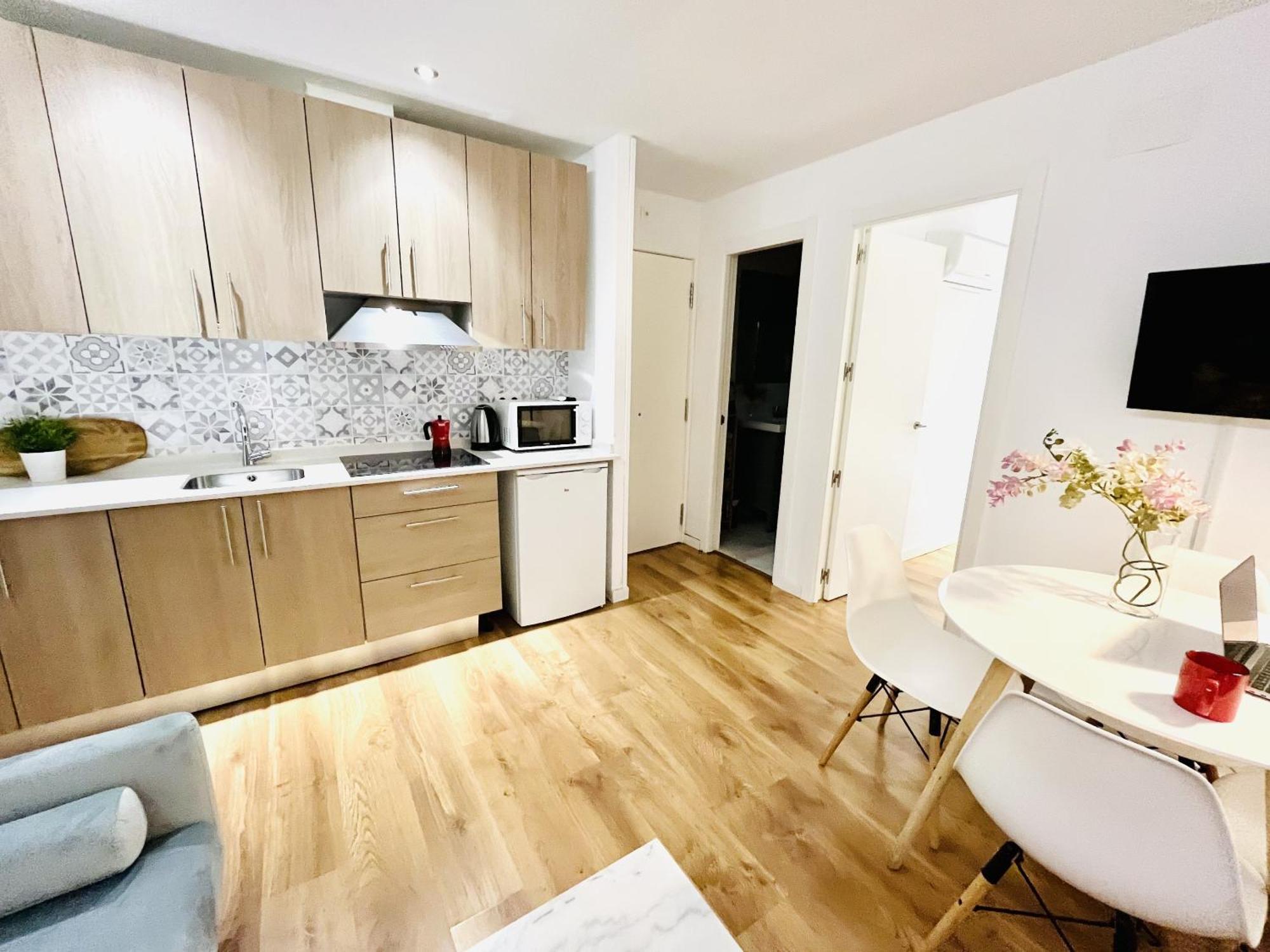 מדריד Dplace To Be - Exclusive Apartments In Historic Center חדר תמונה