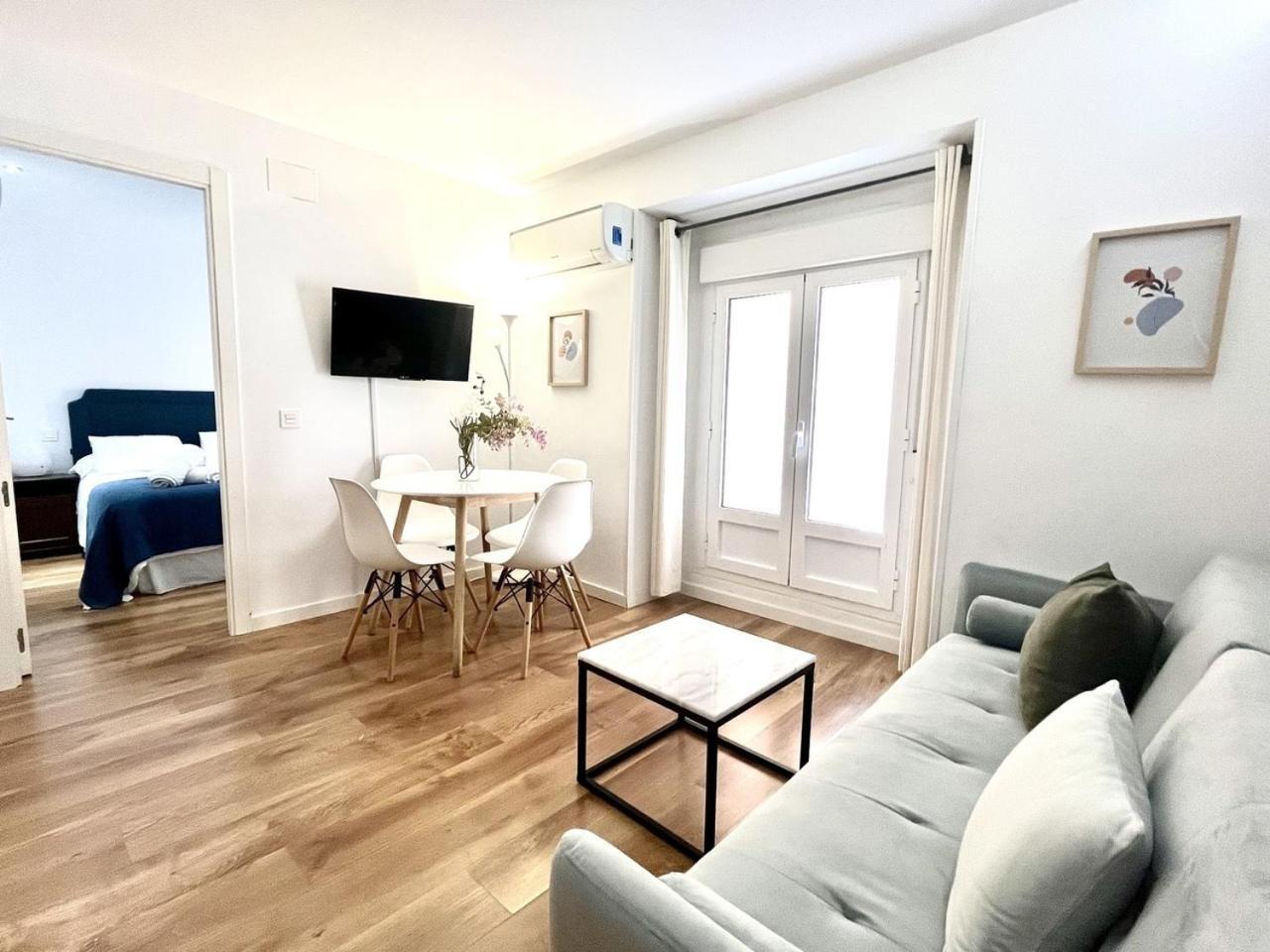 מדריד Dplace To Be - Exclusive Apartments In Historic Center חדר תמונה