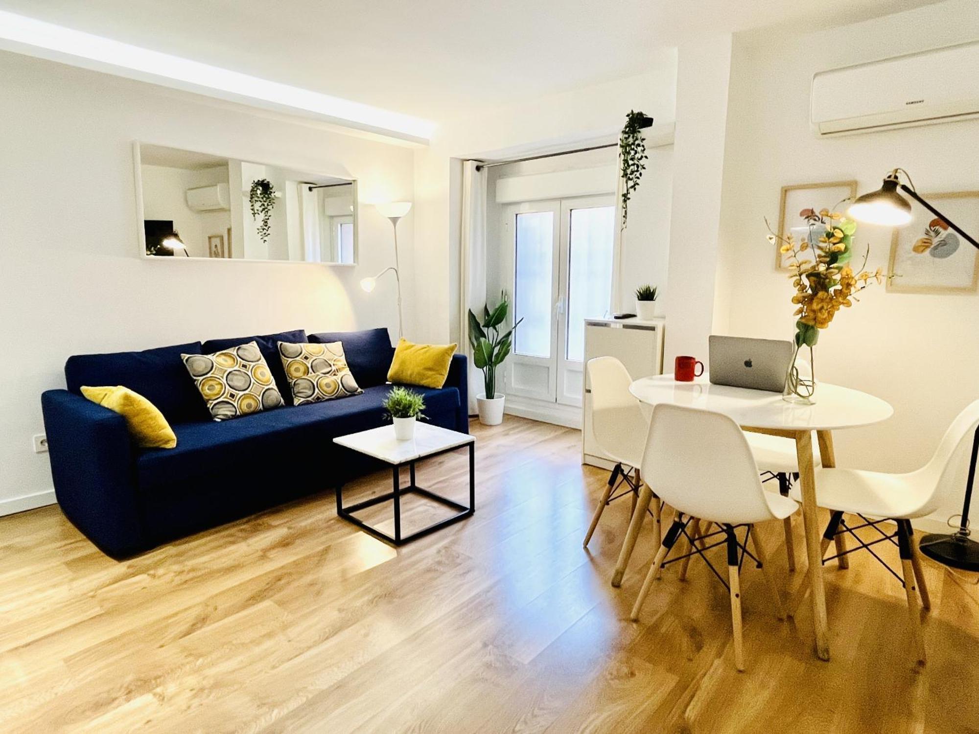 מדריד Dplace To Be - Exclusive Apartments In Historic Center חדר תמונה